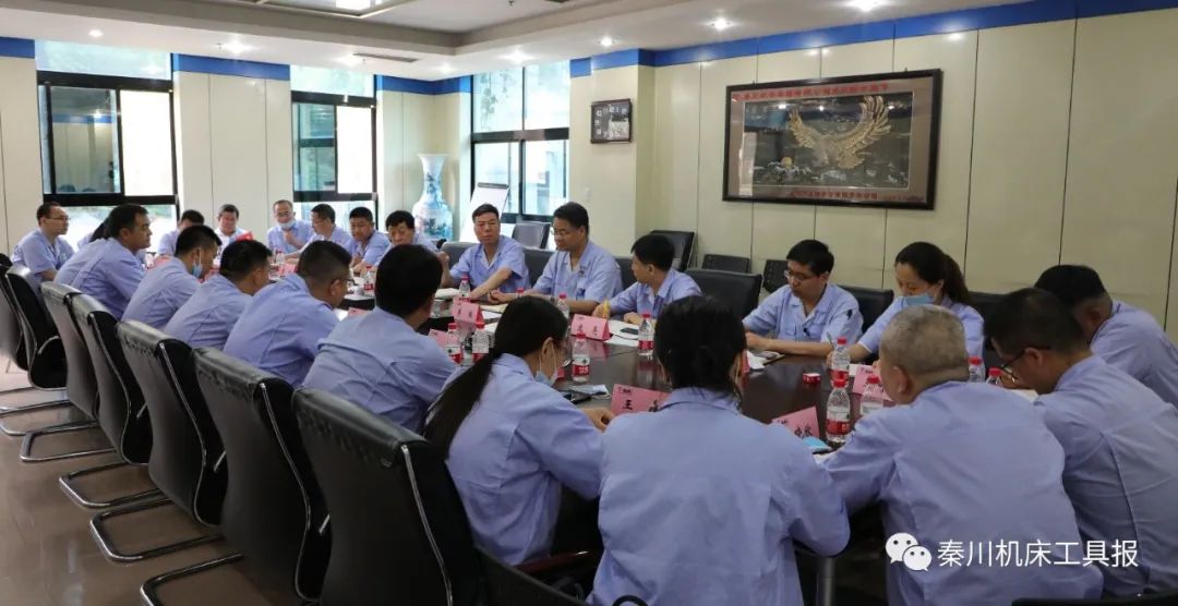 嚴(yán)鑒鉑：發(fā)揚“蒙古馬精神”，沖在前、拼在前、干在前！